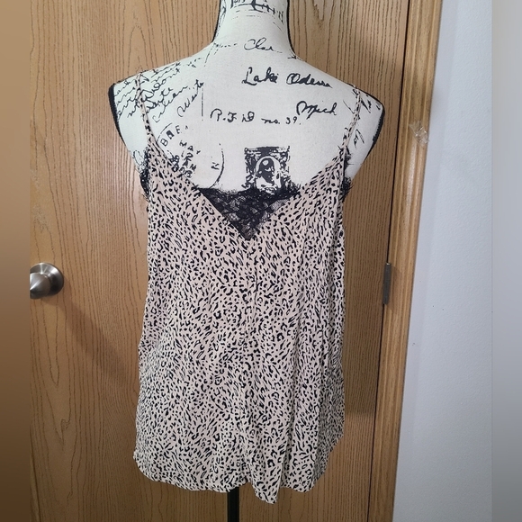 Mi Ami Leopard Cheetah Print Eyelash Lace Trim Spaghetti Strap Tank Top - Picture 2 of 3